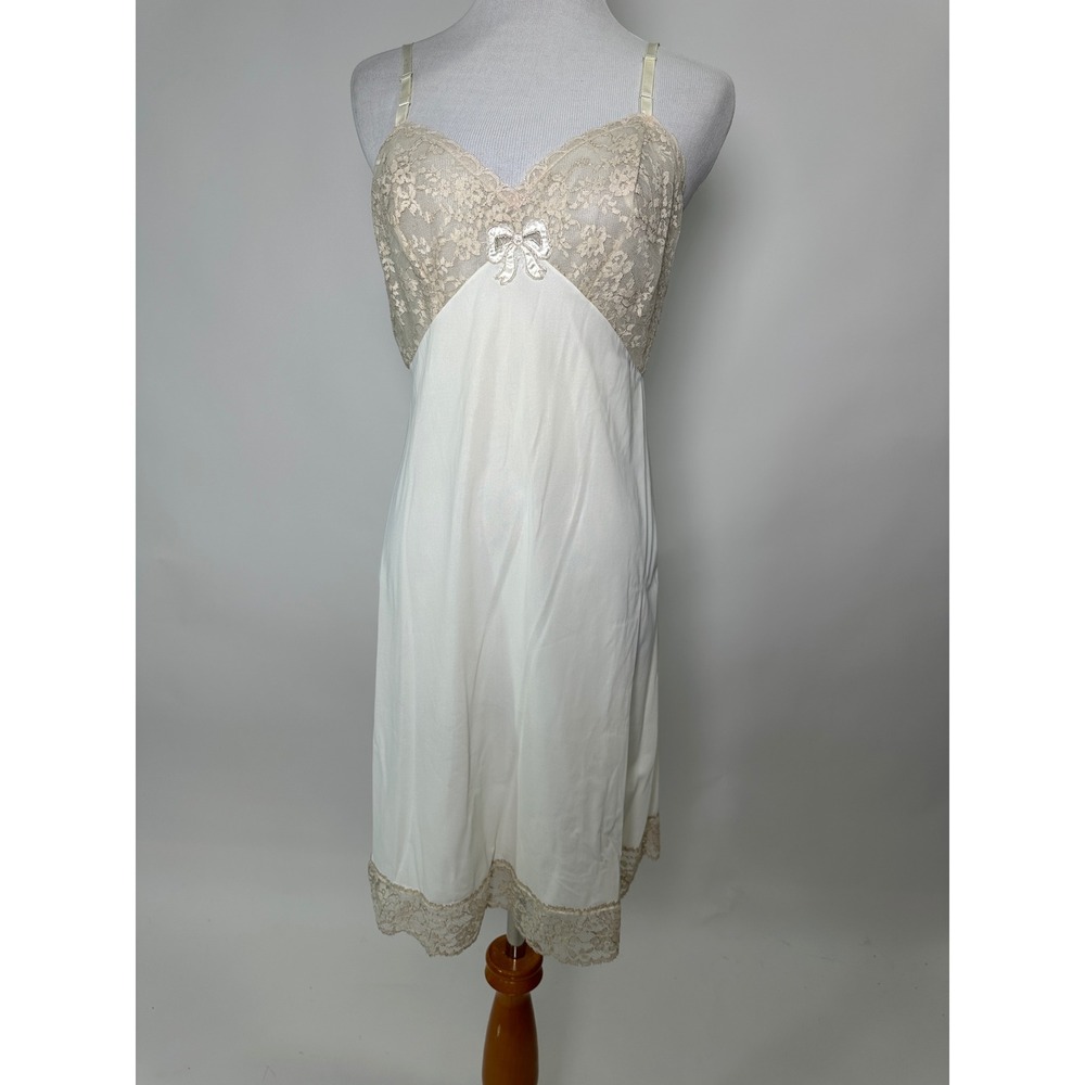 Vintage 1950s Van Raalte DuPont Nylon Dress Slip Lace Bow Applique Ivory White S